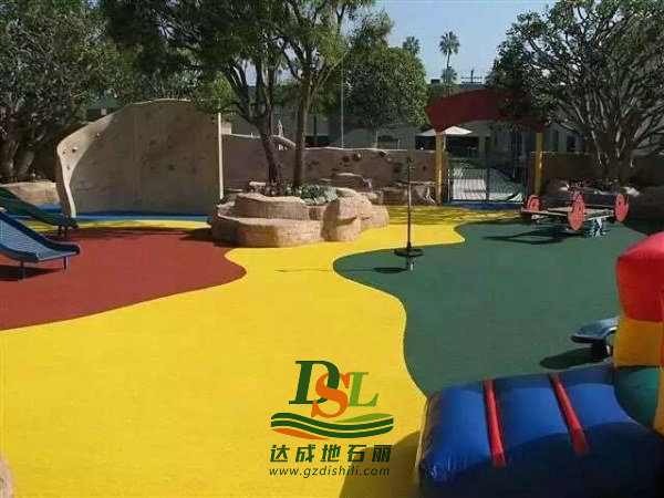 學校幼兒園透水地坪材料施工，彩色透水地坪路面施工